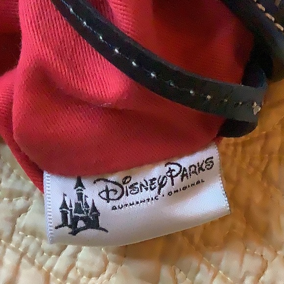 Disney Dooney & Bourke Buttons Toto - Picture 9 of 9